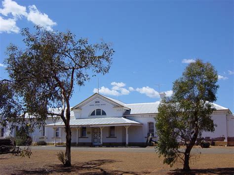 accommodation kambalda|coolgardie accommodation.